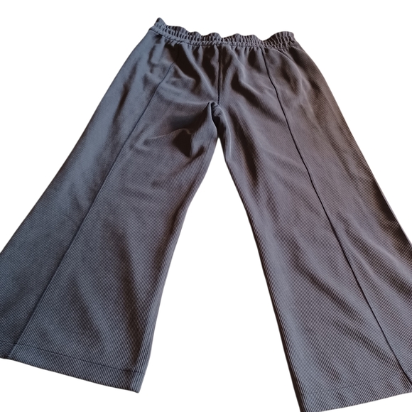 Lululemon  Women's Dark Blue Pants - Picture 2 of 8